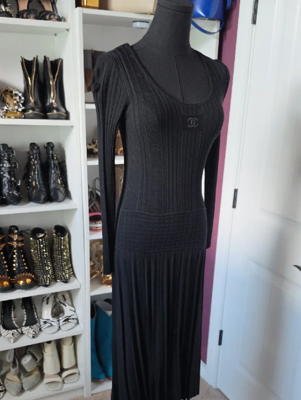 CHANEL Black Long-Sleeve Ribbed Knit Midi Dress